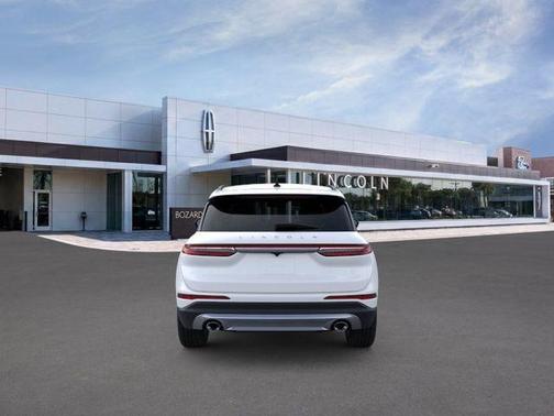 Crystal White Metallic 2026 Lincoln Corsair Premiere
