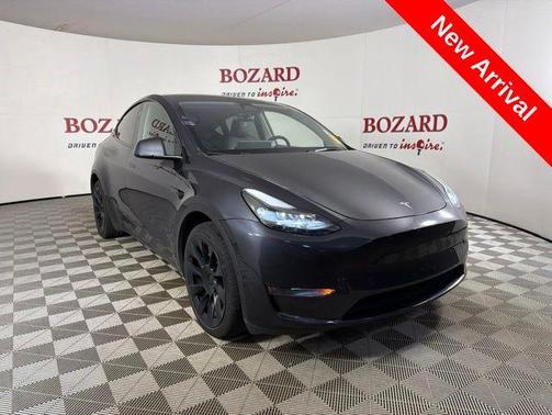 Gray 2024 Tesla Model Y Long Range