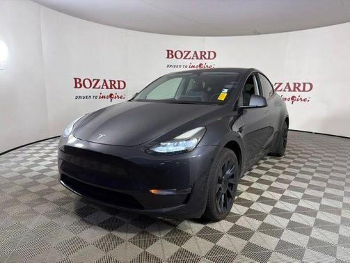 Gray 2024 Tesla Model Y Long Range