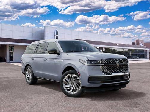 Gray Mist Metallic 2027 Lincoln Navigator Reserve