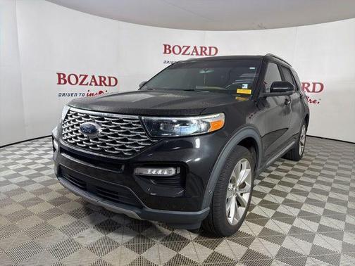 Black Metallic 2021 Ford Explorer Platinum
