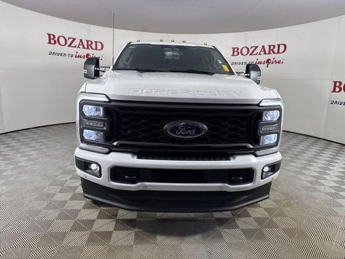 2024 Ford F-350 Lariat Super Duty