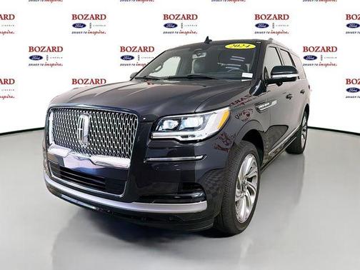 Gray Metallic 2024 Lincoln Navigator Reserve