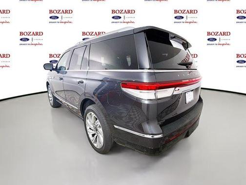 Gray Metallic 2024 Lincoln Navigator Reserve