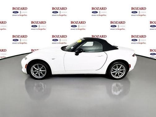 2016 Mazda MX-5 Miata Sport