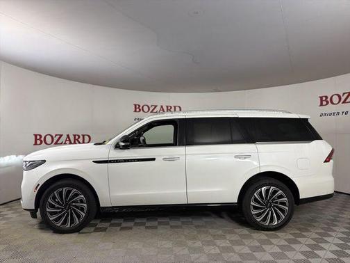 White Metallic 2025 Lincoln Navigator Black Label