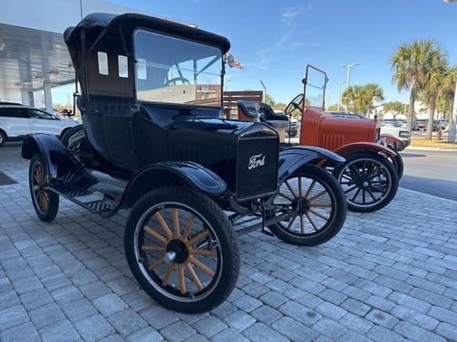 1920 Ford Model T 