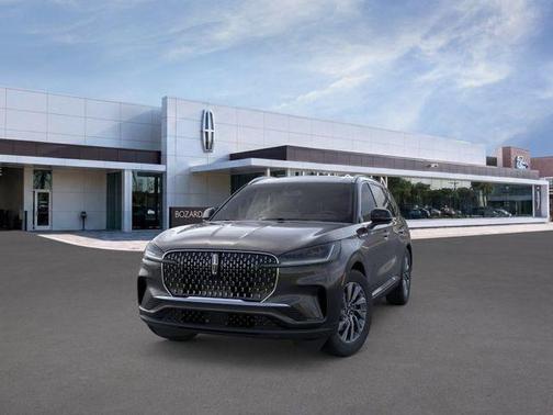 Infinite Black Metallic 2026 Lincoln Aviator Premiere