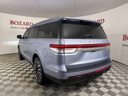 2022 Lincoln Navigator L Black Label