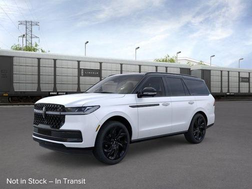 Star White 2026 Lincoln Navigator Black Label