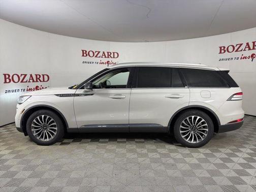 Ceramic White 2021 Lincoln Aviator Reserve RWD