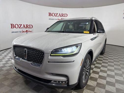 Ceramic White 2021 Lincoln Aviator Reserve RWD