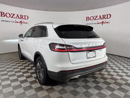 2020 Lincoln Nautilus Standard