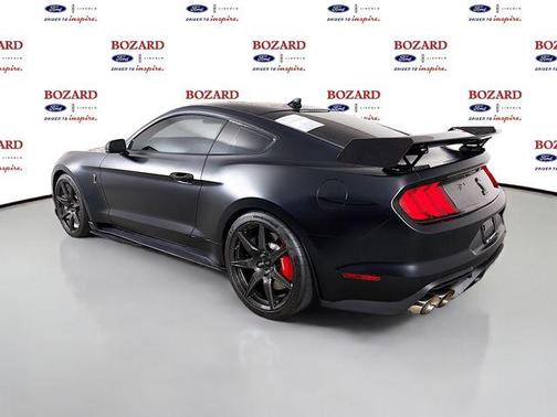 2022 Ford Shelby GT500 Base