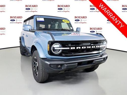 2024 Ford Bronco Outer Banks