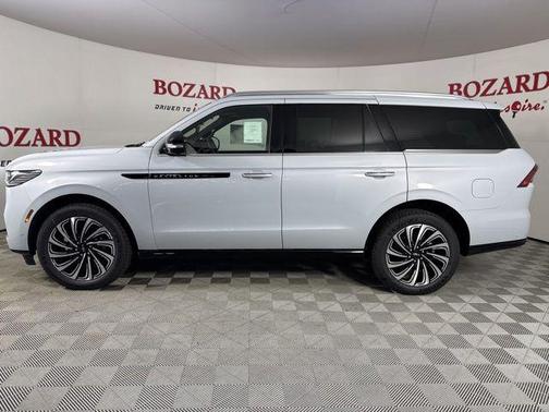 2025 Lincoln Navigator Black Label