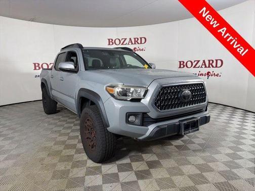 Cement 2018 Toyota Tacoma TRD Off Road