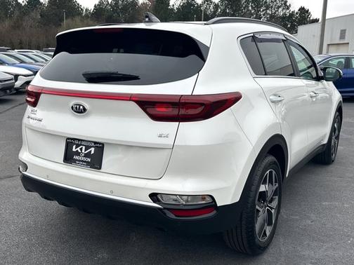 2022 Kia Sportage EX