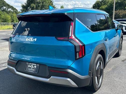 Ocean Blue 2026 Kia EV9 Wind