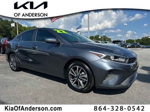 2022 Kia Forte LXS
