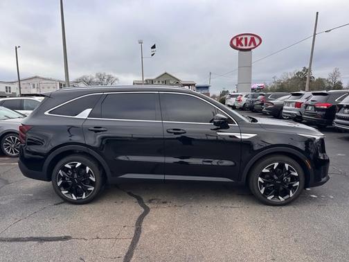 2025 Kia Sorento SX