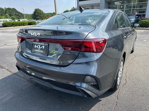 2024 Kia Forte LX