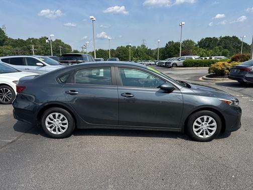 2024 Kia Forte LX