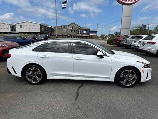 2024 Kia K5 EX