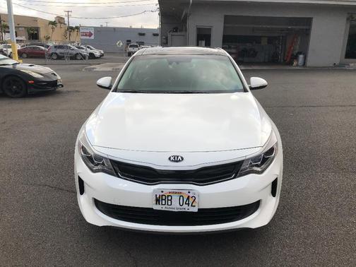 Photo 2 of 16 of 2018 Kia Optima Hybrid EX