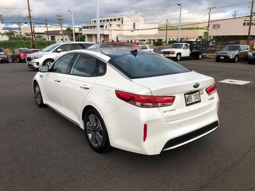 Photo 5 of 16 of 2018 Kia Optima Hybrid EX