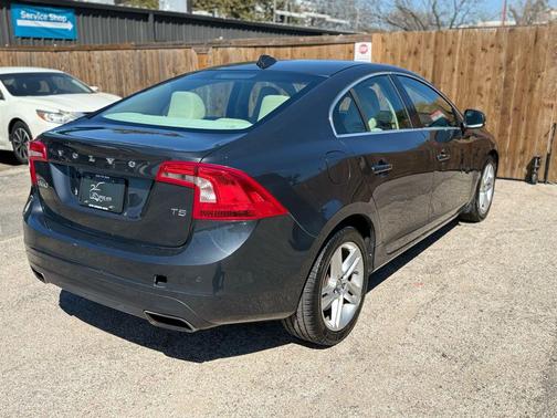 2015 Volvo S60 T5 Premier