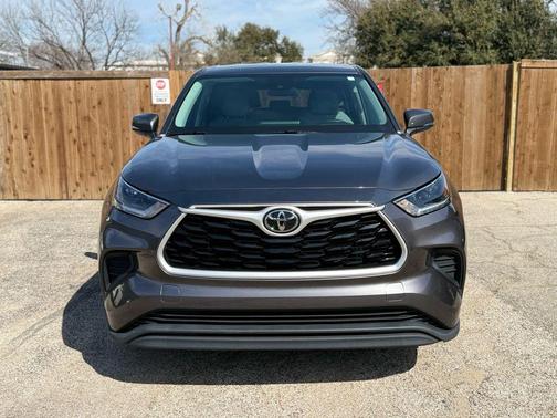 2021 Toyota Highlander L