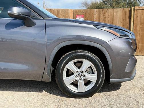 2021 Toyota Highlander L