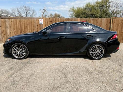 2016 Lexus IS 200t Base