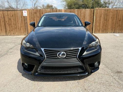 2016 Lexus IS 200t Base