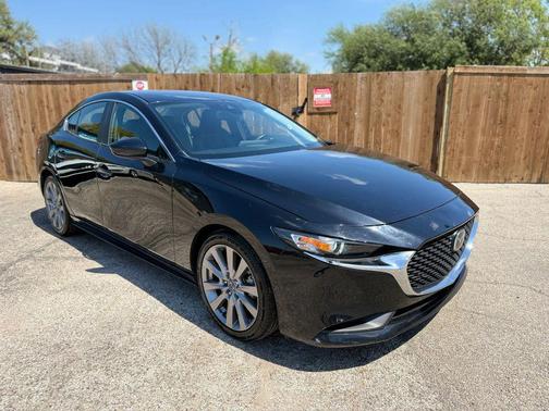 Jet Black Mica 2022 Mazda Mazda3 FWD w/Select Package