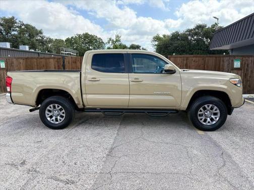 2016 Toyota Tacoma SR5