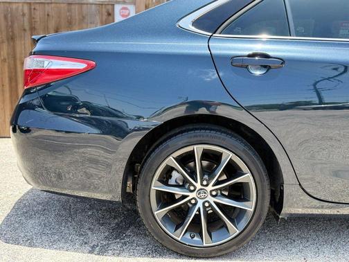 Cosmic Gray Mica 2017 Toyota Camry XSE