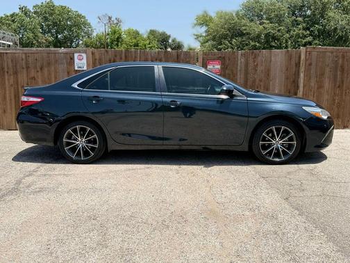 Cosmic Gray Mica 2017 Toyota Camry XSE