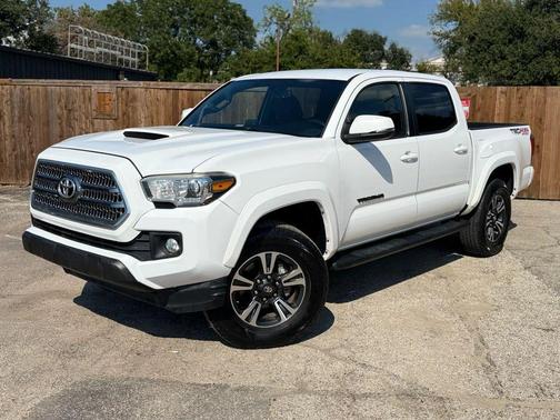 2017 Toyota Tacoma SR5