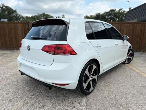 2016 Volkswagen Golf GTI 2.0T S 4-Door