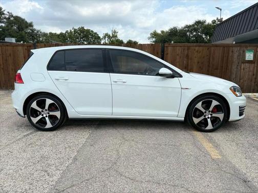 2016 Volkswagen Golf GTI 2.0T S 4-Door