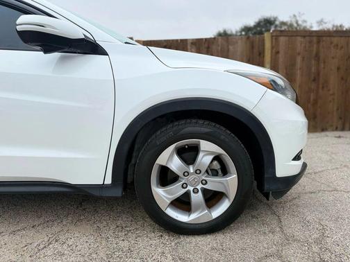 2016 Honda HR-V EX-L w/Navigation