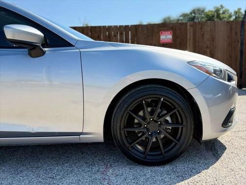 2015 Mazda Mazda3 i Sport