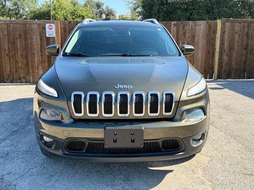 2014 Jeep Cherokee Sport