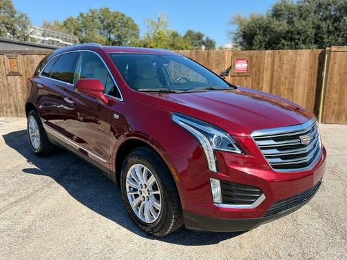 2017 Cadillac XT5 Base