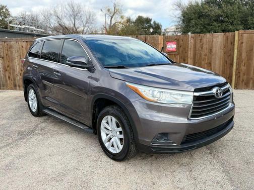 2015 Toyota Highlander LE