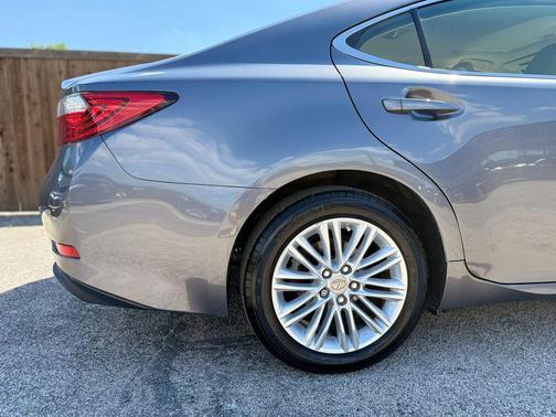 Nebula Gray Pearl 2014 Lexus ES 350 Base