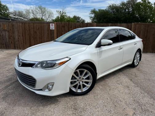 Blizzard Pearl 2013 Toyota Avalon Limited