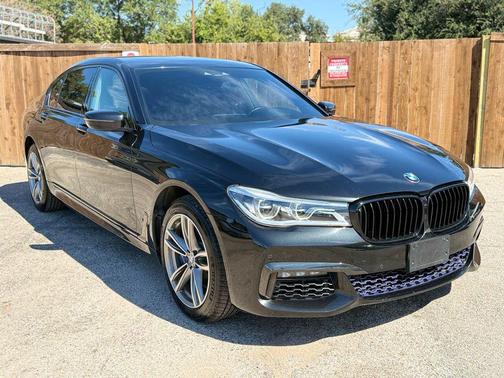2018 BMW 750 i xDrive